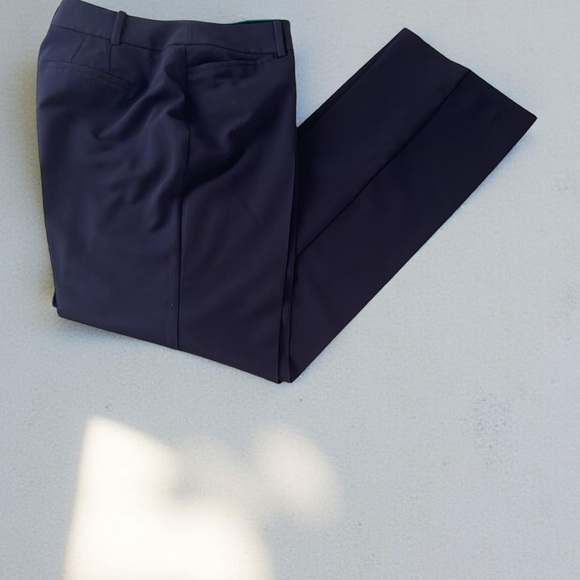 Worthington Curvy Fit Women's Black Pants - size 4 - Picture 3 of 3